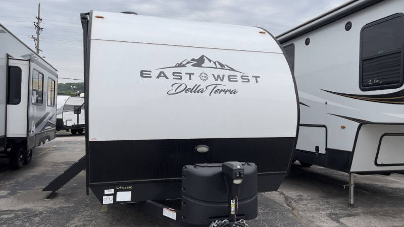2022 Forest River E-W DELLA TERRA