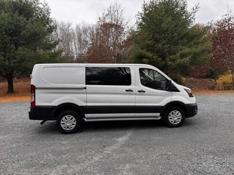 2024 Ford Transit 250