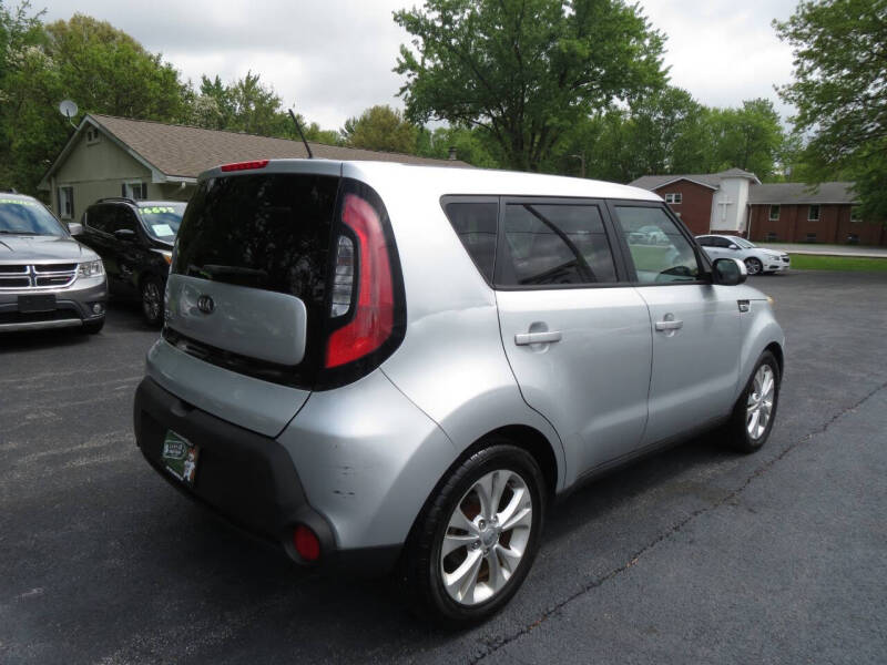 2015 Kia Soul +