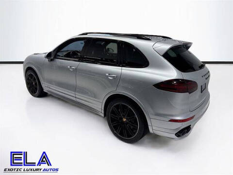 2016 Porsche Cayenne GTS