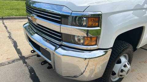 2015 Chevrolet Silverado 3500HD CC
