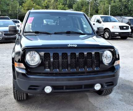 2015 Jeep Patriot for sale at PINNACLE ROAD AUTOMOTIVE LLC in Moraine OH