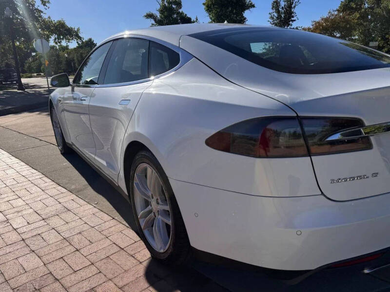 2014 Tesla Model S