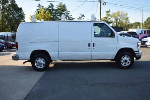 2010 Ford E-Series E-250