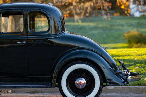 1933 Pontiac Coupe