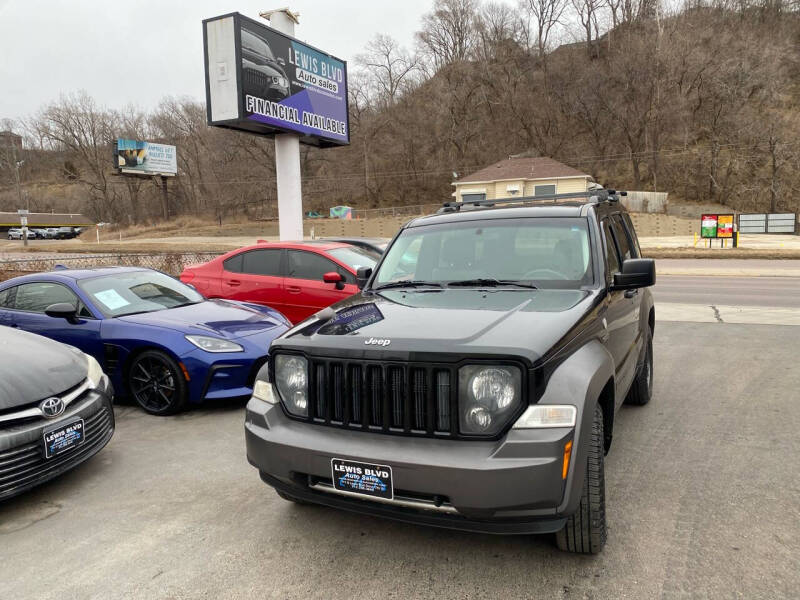 2011 Jeep Liberty for sale at Lewis Blvd Auto Sales in Sioux City IA