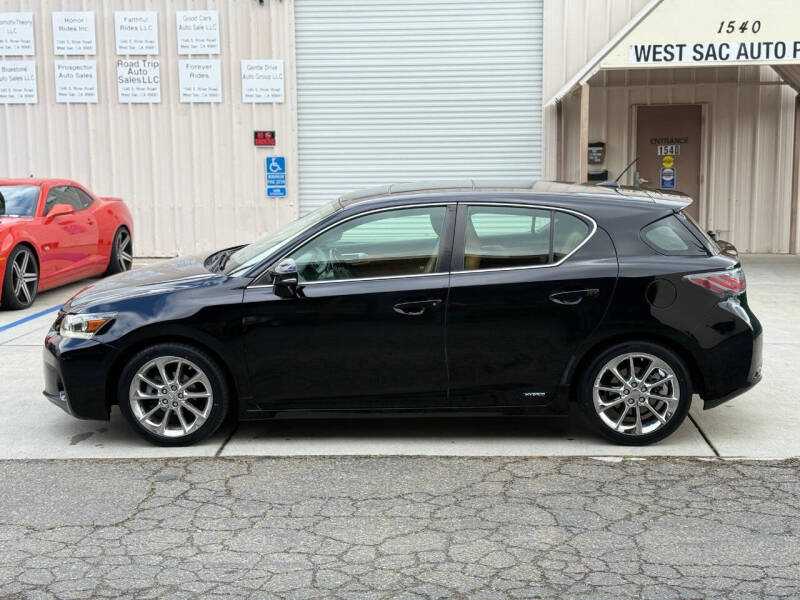 2011 Lexus CT 200h Premium