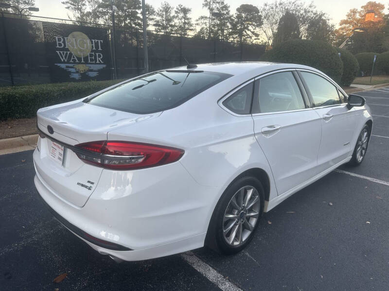 2017 Ford Fusion Hybrid SE