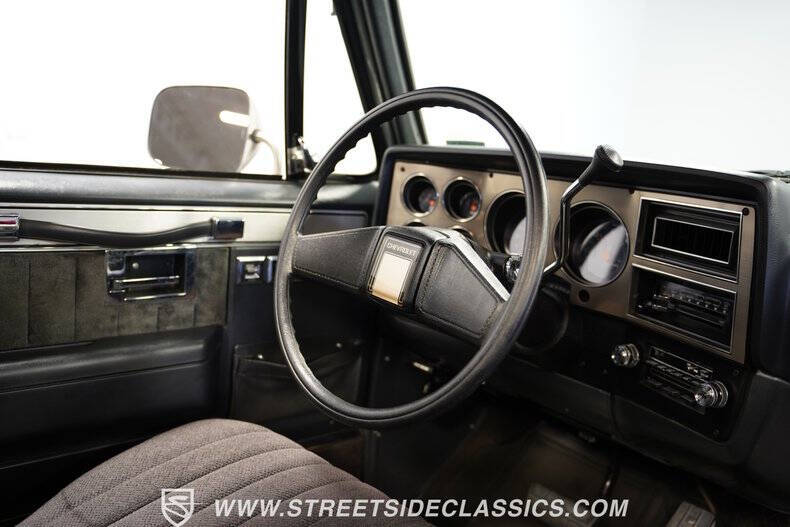 1987 Chevrolet R/V 10 Series