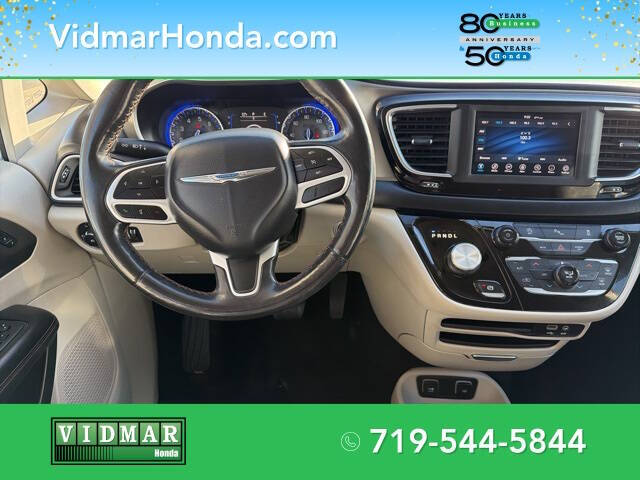 2020 Chrysler Pacifica Touring L