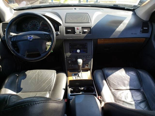 2004 Volvo XC90 2.5T