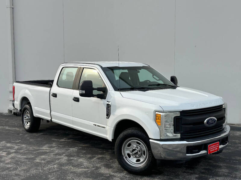 2017 Ford F-350 Super Duty XL's photo