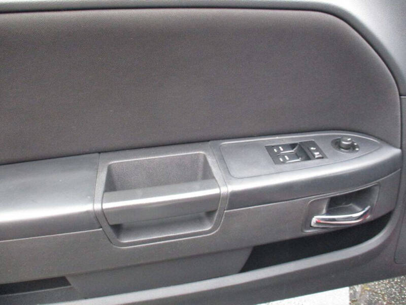 2010 Dodge Challenger SE