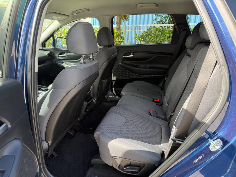 2020 Hyundai Santa Fe SE