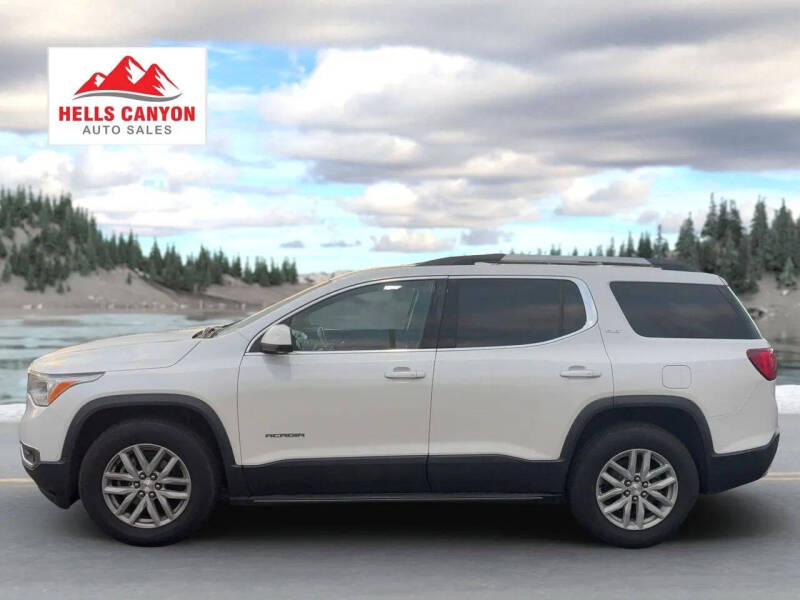 2017 GMC Acadia SLT-1