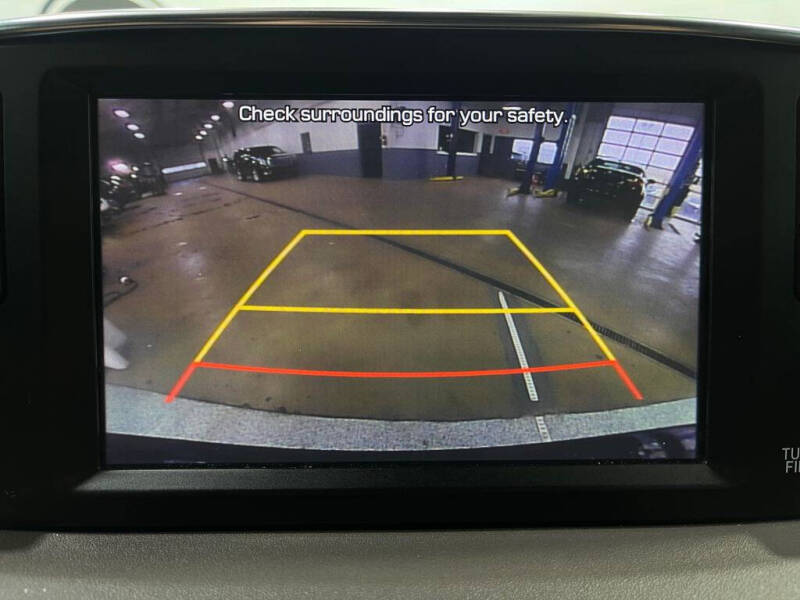 2020 Hyundai Santa Fe SE