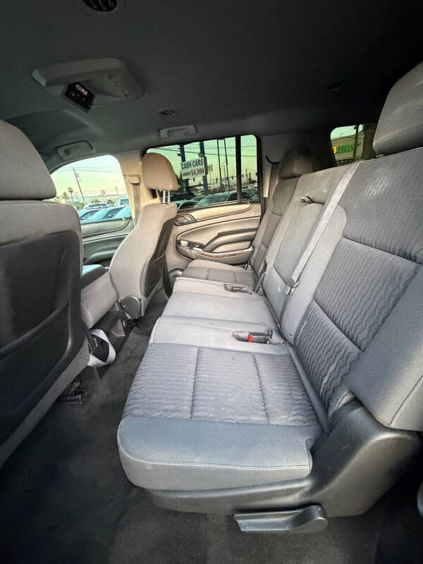 2015 Chevrolet Suburban LS