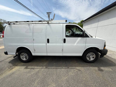 2019 Chevrolet Express 2500