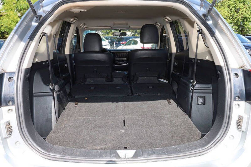 2019 Mitsubishi Outlander SE