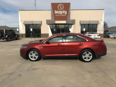 2014 Ford Taurus for sale at Integrity Auto Group in Wichita KS