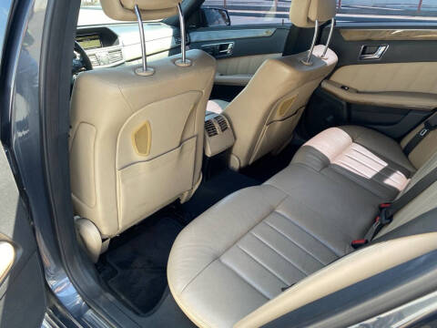 2010 Mercedes-Benz E-Class