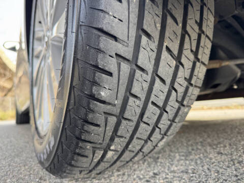 2013 Toyota Avalon Hybrid Limited