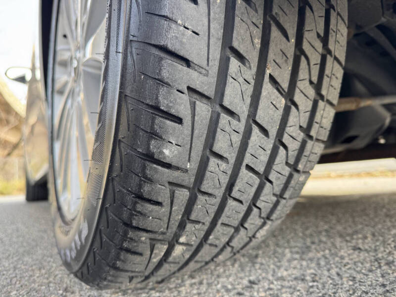 2013 Toyota Avalon Hybrid Limited