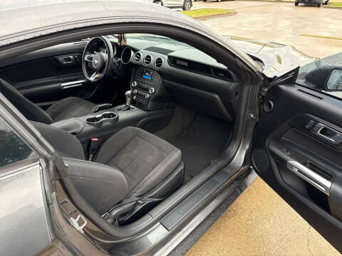 2018 Ford Mustang EcoBoost