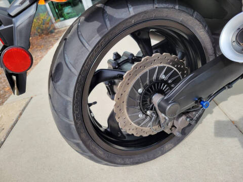 2020 Yamaha VMAX Matte Raven Black