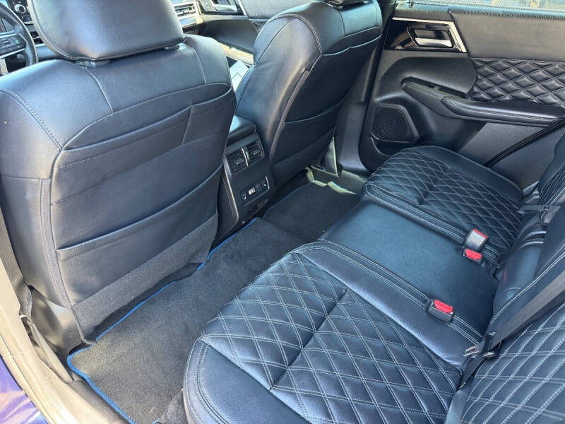 2023 Mitsubishi Outlander PHEV SEL