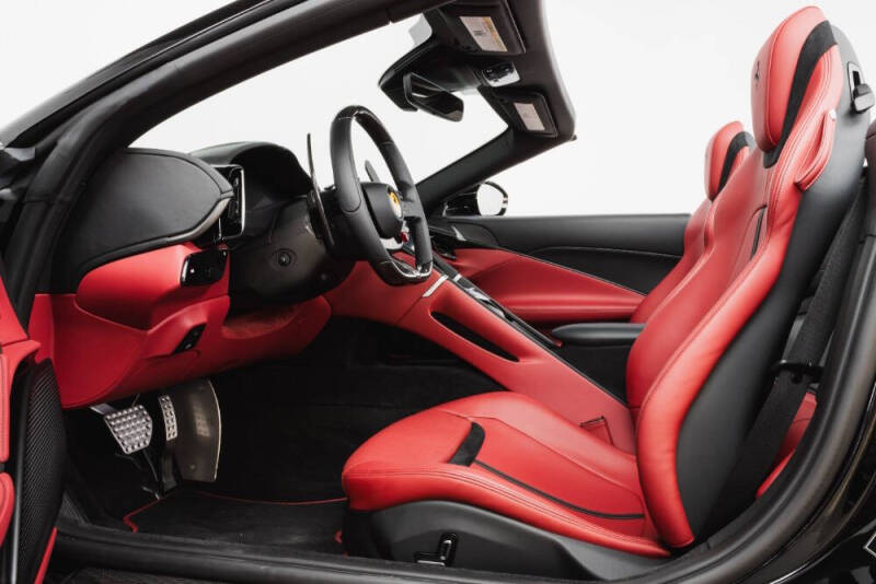 2024 Ferrari Roma Spider