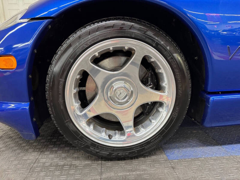 1997 Dodge Viper GTS