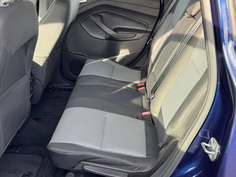 2017 Ford C-MAX Hybrid SE