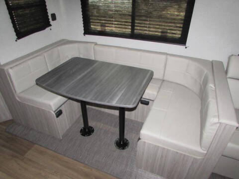 2025 KEYSTONE P 284QB