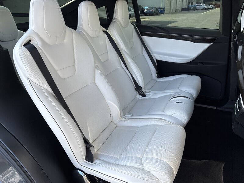 2016 Tesla Model X