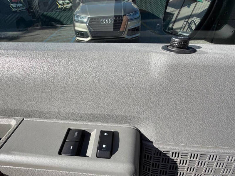 2012 Ford E-Series E-250