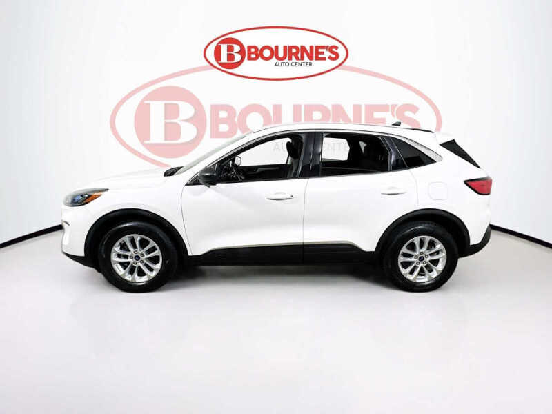 2022 Ford Escape Hybrid SE