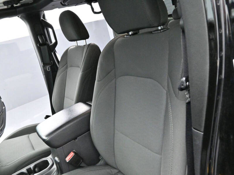 2021 Jeep Gladiator Willys