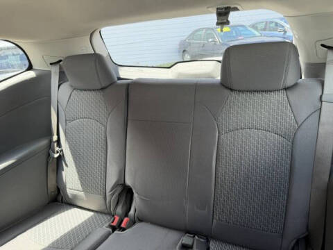2010 Chevrolet Traverse LS