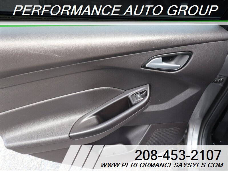 2014 Ford Focus SE