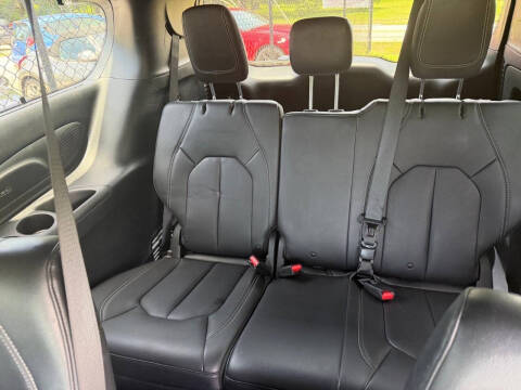 2018 Chrysler Pacifica Touring L