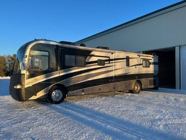 2004 Freightliner 40C for sale at ELITE AUTOMOTIVE in Crandon WI