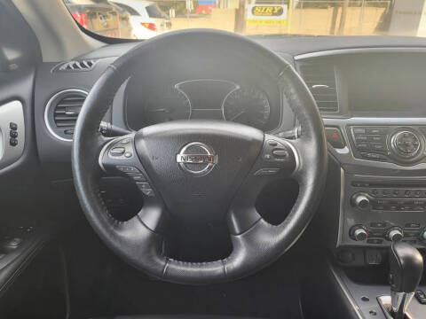 2020 Nissan Pathfinder SL