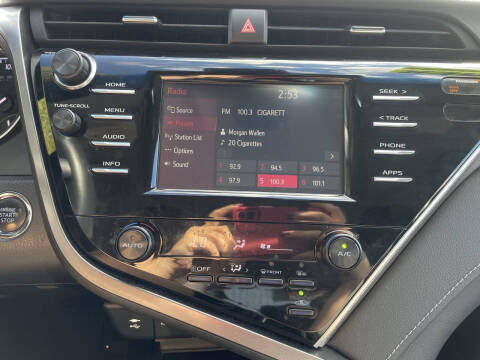 2018 Toyota Camry SE