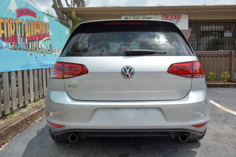 2017 Volkswagen Golf GTI S