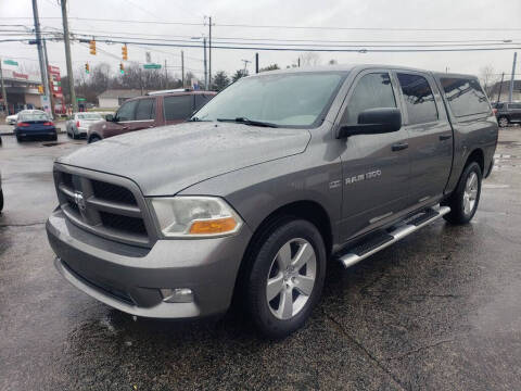 2012 RAM 1500 ST