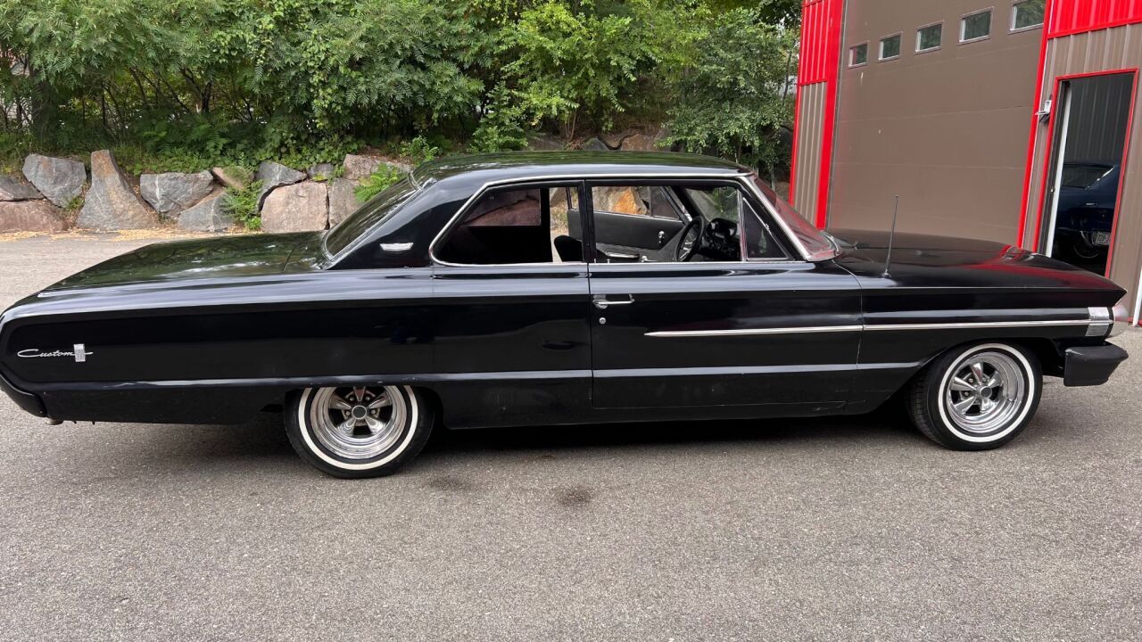 1964 Ford Custom 28