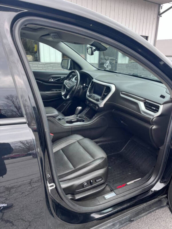 2019 GMC Acadia SLT-1