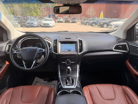 2016 Ford Edge Titanium