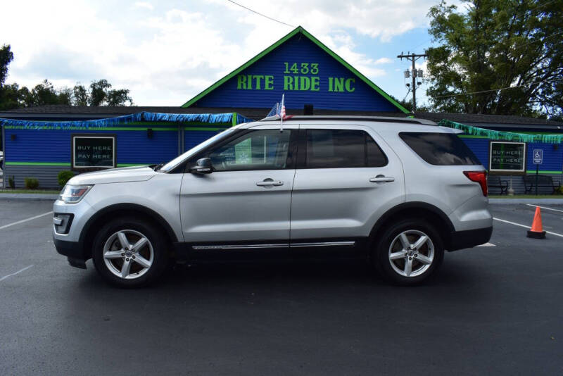 2017 Ford Explorer XLT